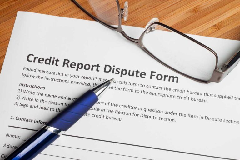 How to Dispute a Credit Report