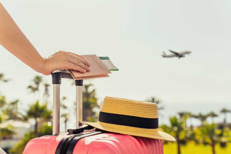 How Do Amex Points Work? Complete Guide 2024