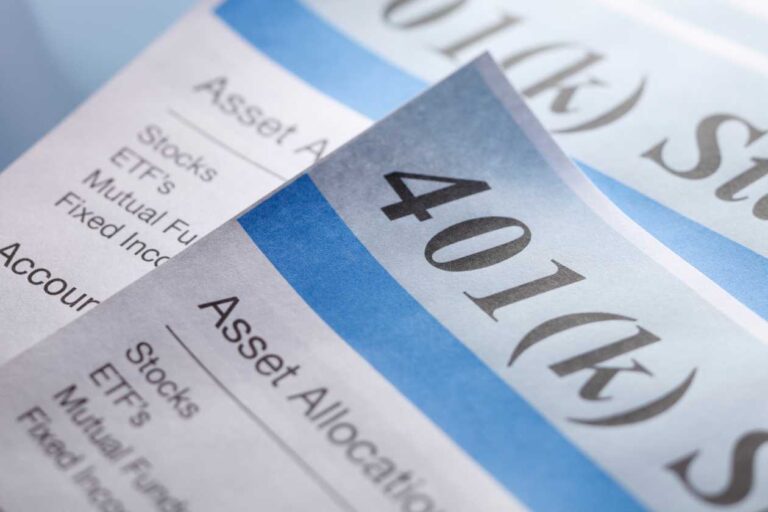 Pension vs. 401(k): Key Differences