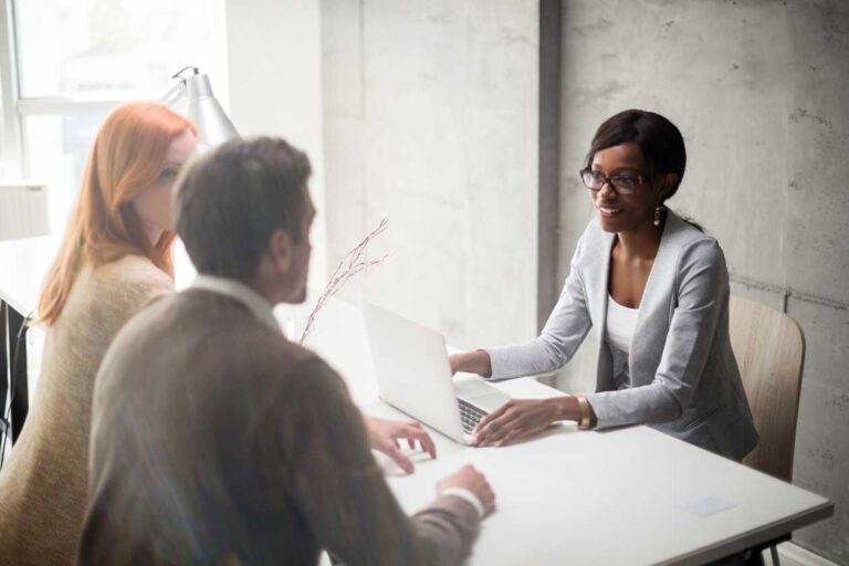 How to check your business credit score (guide)