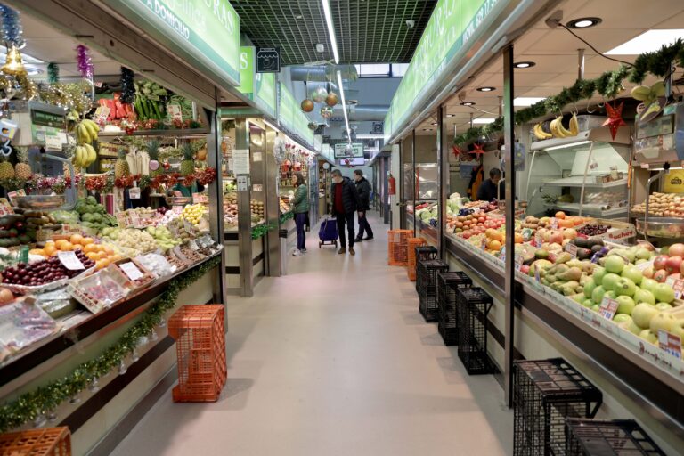 Carrefour begins the opening of the more than 40 supermarkets acquired from Supercor