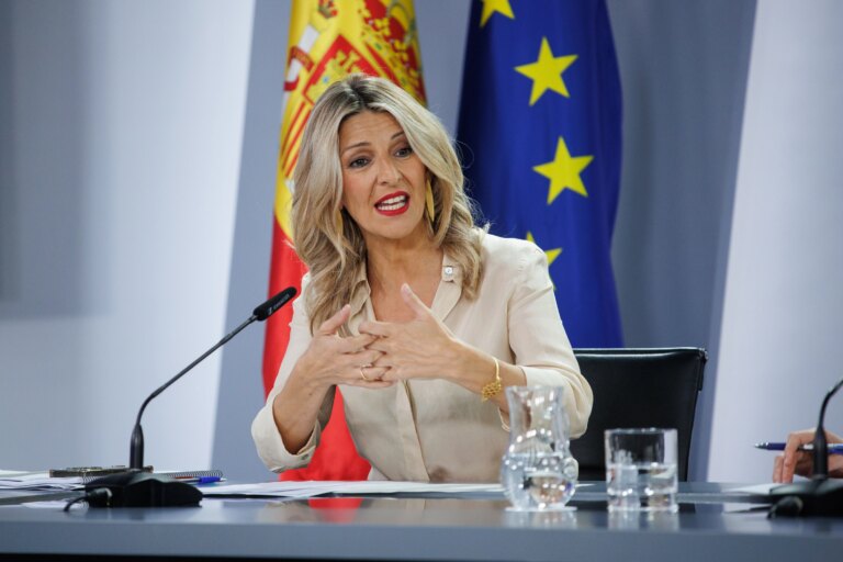 The tourism industry estimates that reducing the working day to 37.5 hours would cost the sector 2,348 million euros.