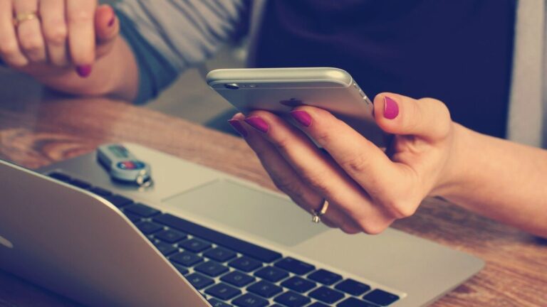 nine simple tips from experts to prevent your savings from being stolen