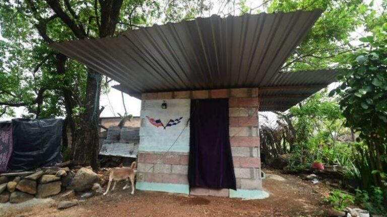 The first inhabitant of Bitcoin City left El Salvador