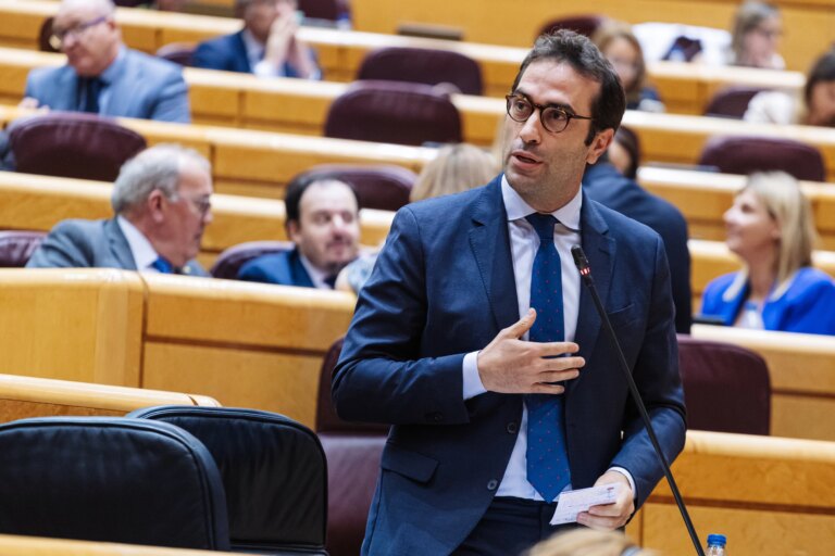 The Government starts the second phase of the European recovery funds by activating 50,000 million soft loans