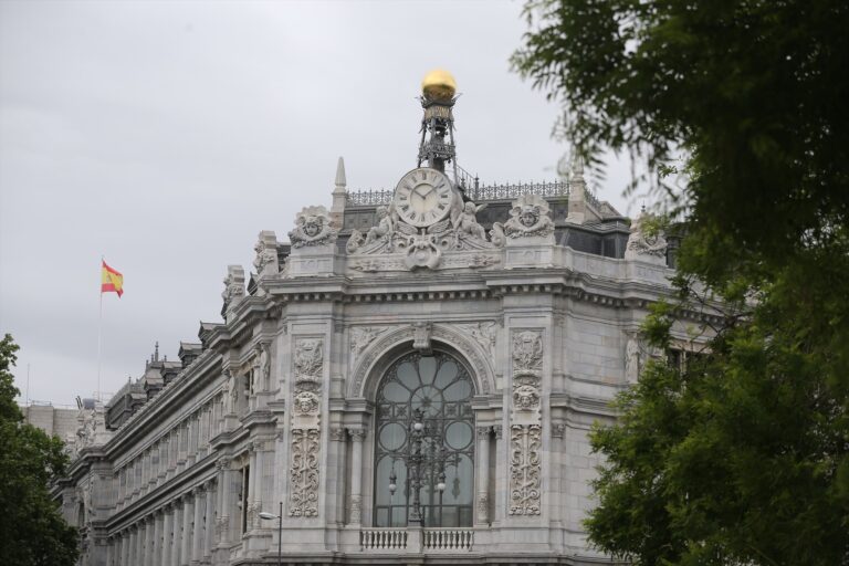 The Bank of Spain raises the growth forecast to 2.3% thanks to the boost in foreign tourism