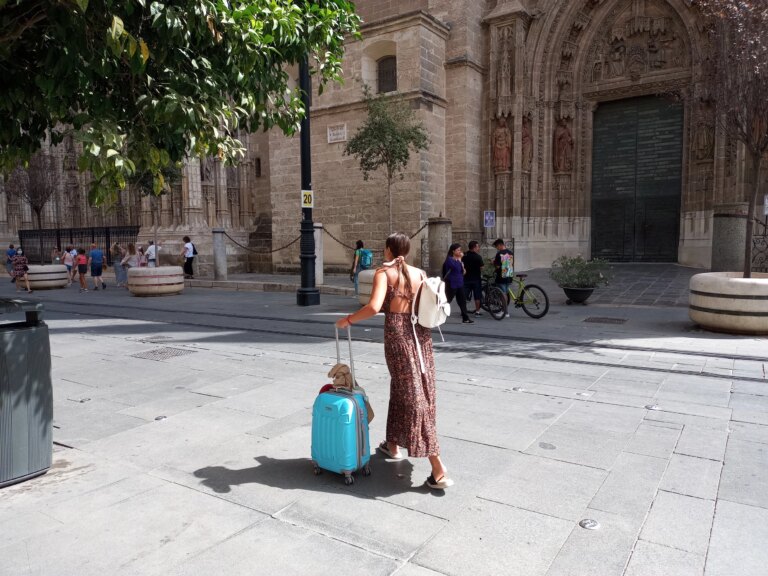 Tourism won almost 25,000 workers until March even though the delay of Holy Week made Mella in the hospitality industry