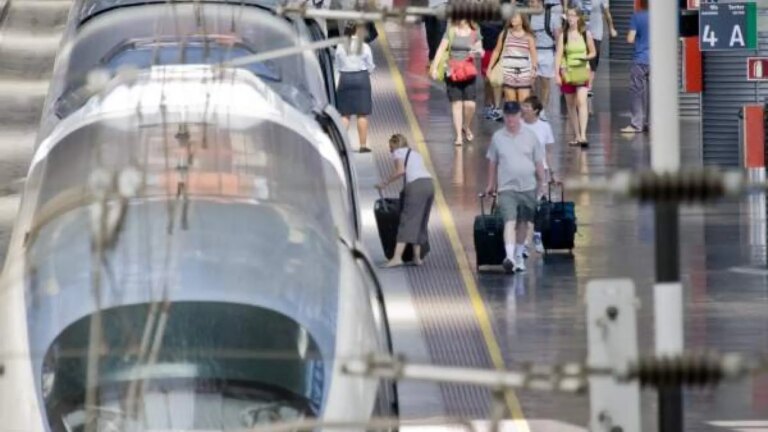 AVE and Long Distance reach 8.4 million travelers