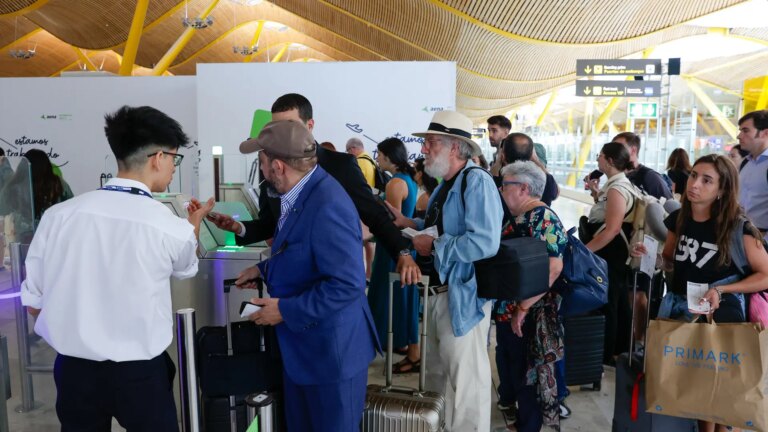 The price of plane tickets rises again and has already been on the rise for 13 months