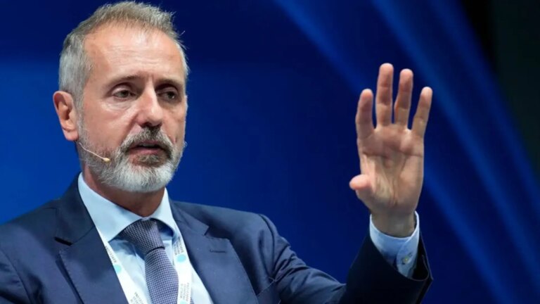 “We want to lead the new telecommunications disruption”