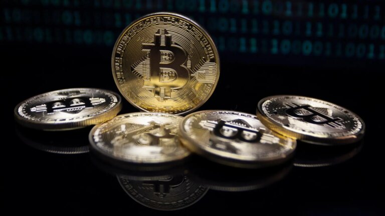 The biggest cryptocurrency crash reveals failures in exchanges and stablecoins