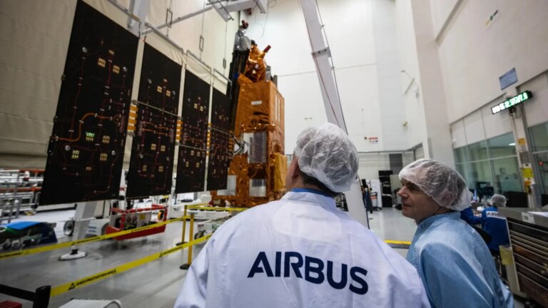 Airbus, Leonardo and Thales shape a European colossus to compete with Musk in space