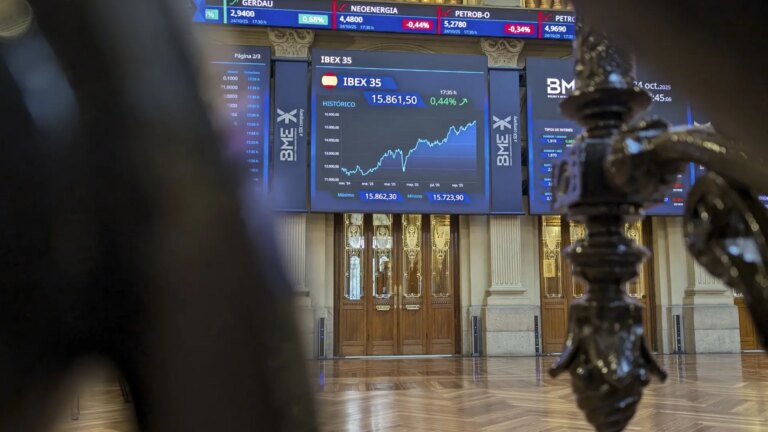 The Ibex 35 wakes up and catapults a new all-time high from 16,000 points