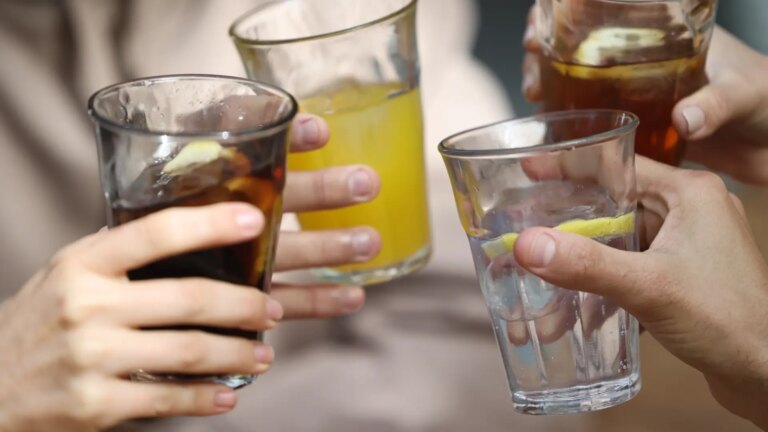 The soft drinks sector increases its sales by 2.9% in the last year and is close to 4.8 billion