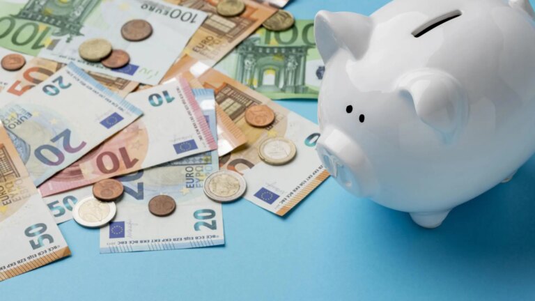 How much cash should you keep at home? The recommendation of the European Central Bank in case a blackout occurs