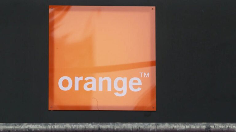 Orange announces an agreement to buy 50% of MasOrange for 4,250 million