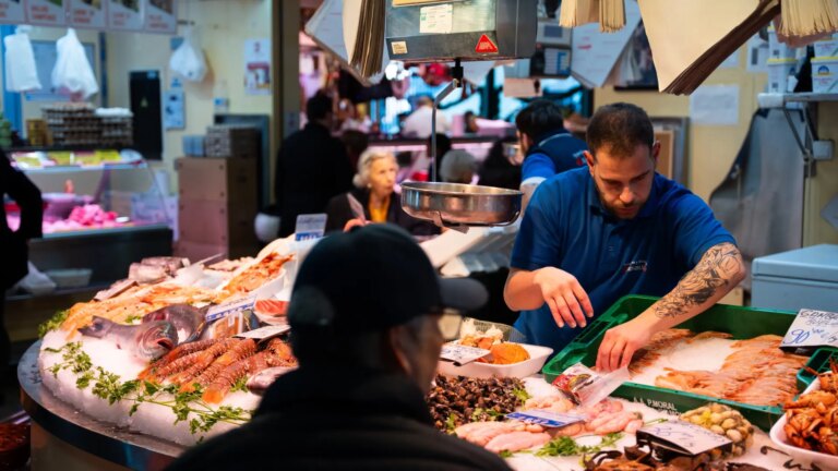 The self-employed employers’ association proposes bonuses for low income, flexible sick leave and a ’30 rate’