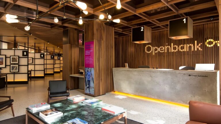 Openbank offers up to 500 euros for making purchases with debit and credit cards