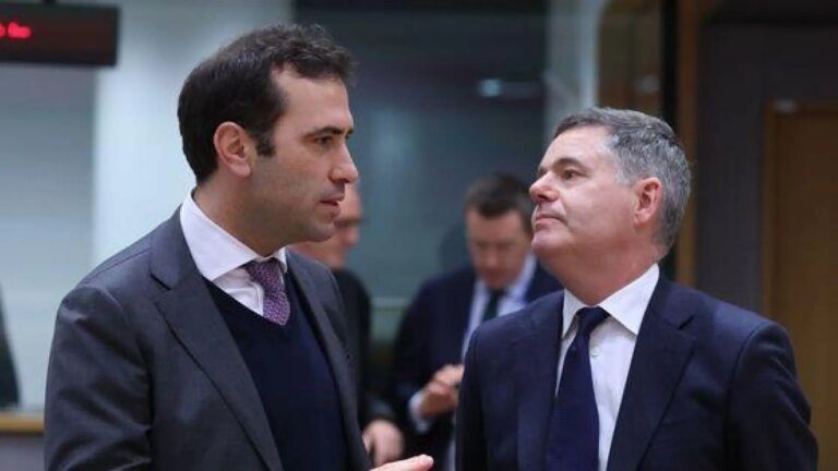 Pascal Donohoe, the president of the Eurogroup who defeated Carlos Corpus in the race for office, resigns