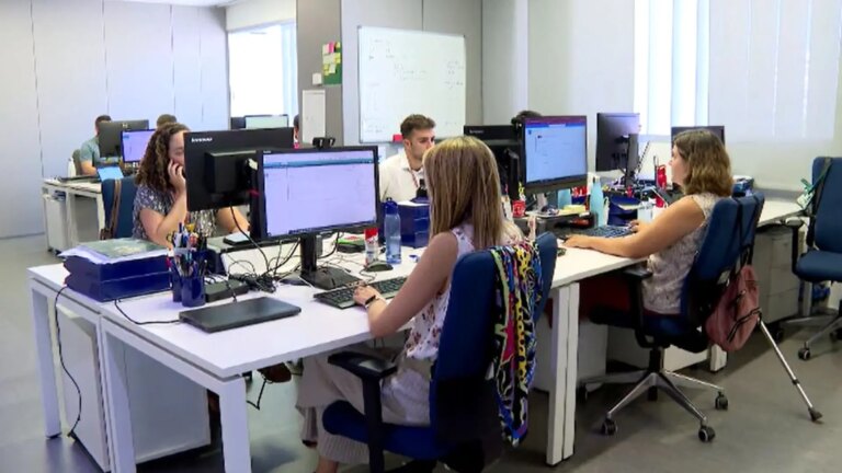 The most common salary in Spain only exceeds the SMI by 3%, according to the Juan de Mariana Institute
