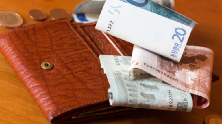 The Social Security notice about the new changes in the Minimum Living Income