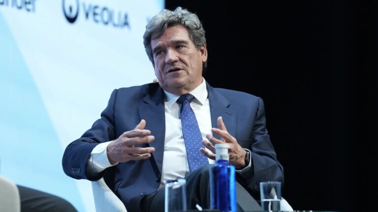 Escrivá anticipates that the BdE will improve the growth forecast for 2025 and 2026