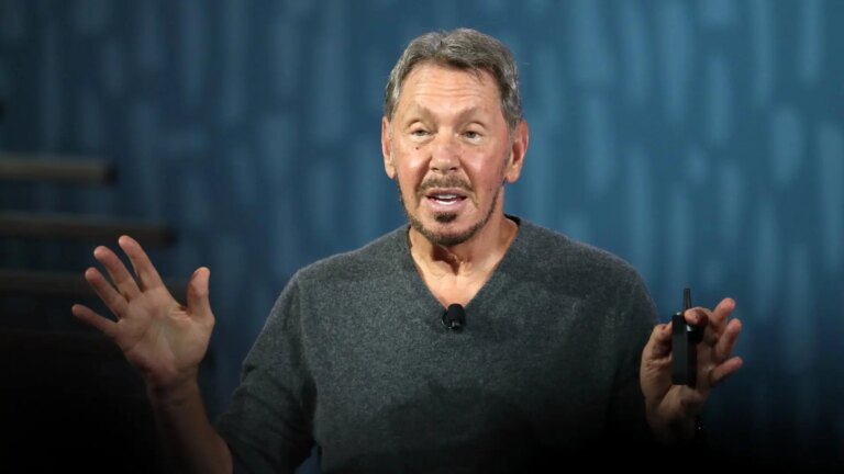 Larry Ellison offers a guarantee of $40.4 billion to Paramount for the purchase of Warner Bros.