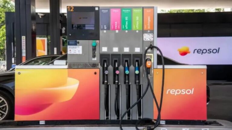 By 2025, Repsol will reach 1,500 service stations with 100% renewable fuel