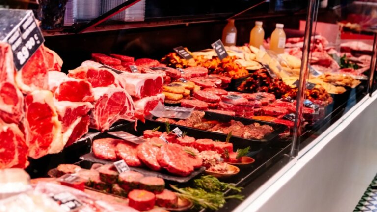 Pork prices fall in November for the first time since January