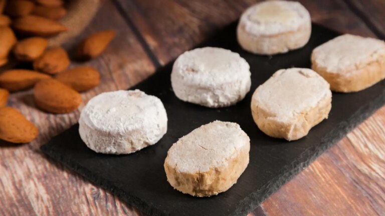 Polvorones, roscones and panettones, the products that gain the most weight in the Christmas shopping basket