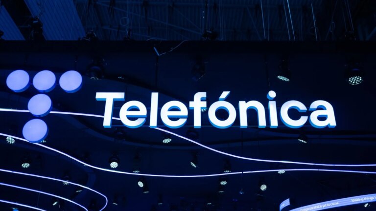 Telefónica sets a minimum of 4,600 departures in its new offer for the ERE of the three large subsidiaries