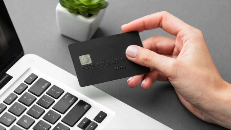 How to pay in installments with a credit card: the solution to lack of liquidity