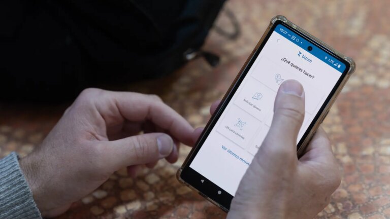 This is how the new Bizum digital wallet will work to pay in physical stores through the dataphone