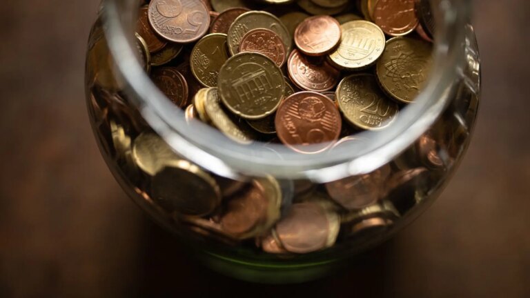 “The majority do not have a problem of income, but of ignorance of small expenses”