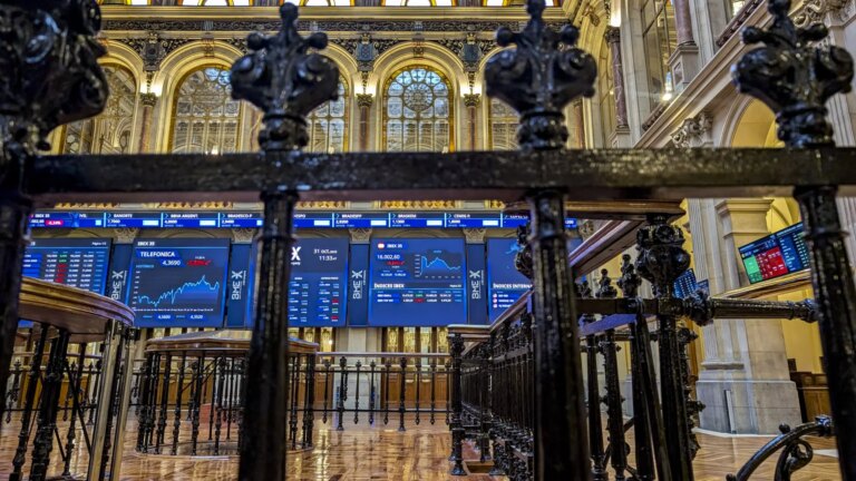 The Ibex is going strong in 2026 and reaches a new all-time high above 17,600 points