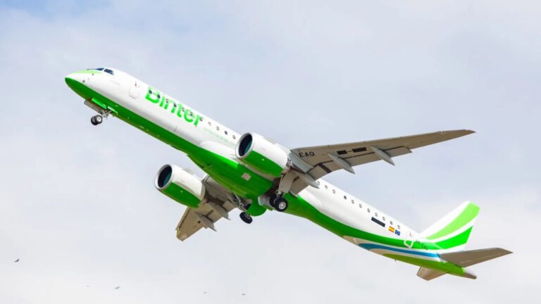 Binter launches a promotion with flights at 60 euros between Madrid and the Canary Islands