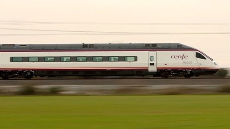 Renfe launches a payment system that allows you to save up to 3,600 euros annually